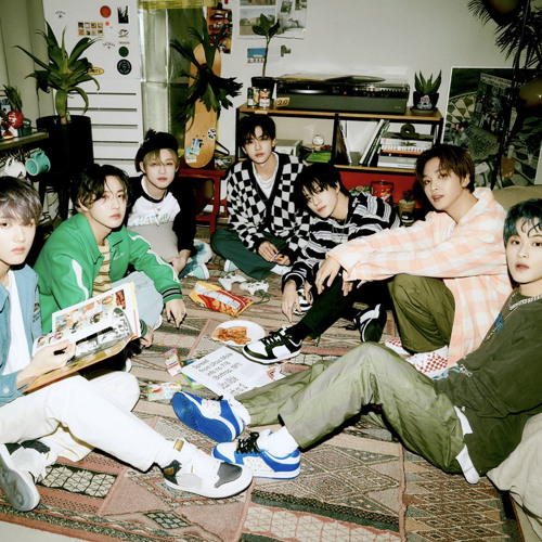 ภาพปกอัลบั้มเพลง NCT DREAM The 1st Album 〖맛 (Hot Sauce)〗 Highlight Medley