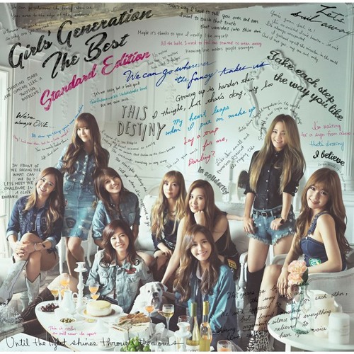 ภาพปกอัลบั้มเพลง Girls' Generation - Divine
