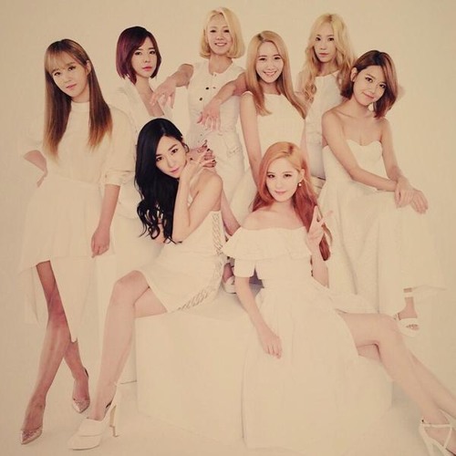 ภาพปกอัลบั้มเพลง Girls' Generation - Girls (English Cover)