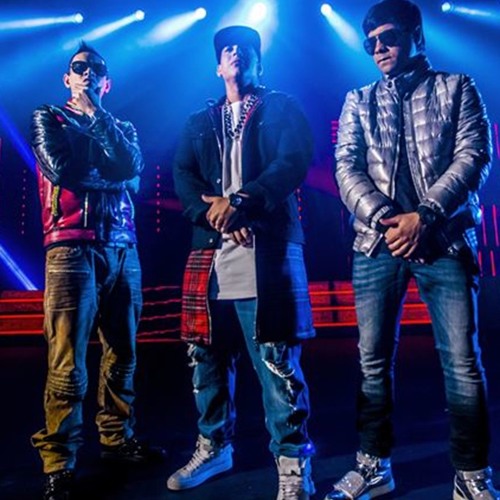 ภาพปกอัลบั้มเพลง Plan B Ft. Daddy Yankee - Marroneo De Sabado (MixTape By Dj Luis R. Ft Mr Kay DeeJay)
