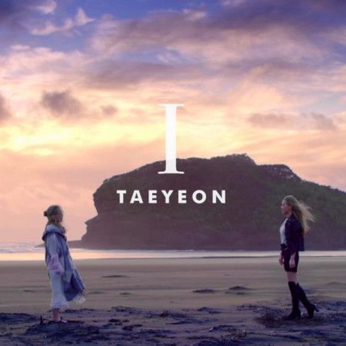 ภาพปกอัลบั้มเพลง Taeyeon - UR cover cut (Cover by Chessi)