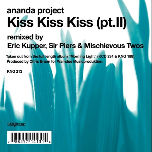 ภาพปกอัลบั้มเพลง Kiss Kiss Kiss (The Mischievous Twos Mix)