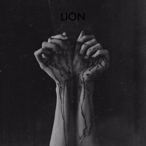 ภาพปกอัลบั้มเพลง LION