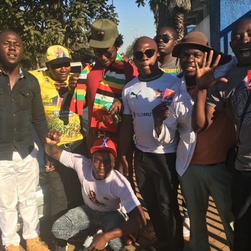 ภาพปกอัลบั้มเพลง In the new era of Zimbabwe politics youth voters with opposing views mix and talk politics