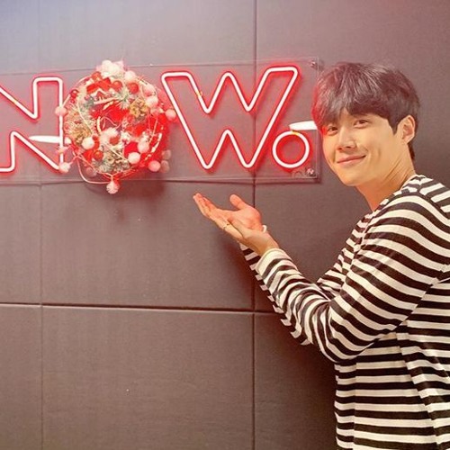 ภาพปกอัลบั้มเพลง Kim Seon Ho Naver Now Broadcast (24 12 2019)