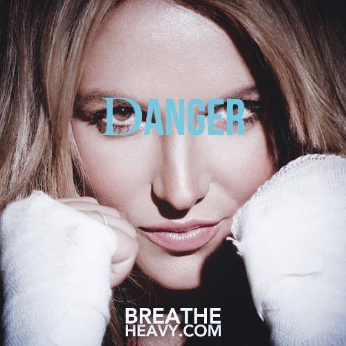 ภาพปกอัลบั้มเพลง Britney Spears - Danger (Extended) Rumored Demo From Album 8 Full Demo 2013