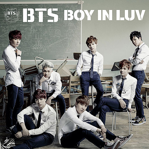ภาพปกอัลบั้มเพลง BTS - Boy In Luv (Japanese Version)